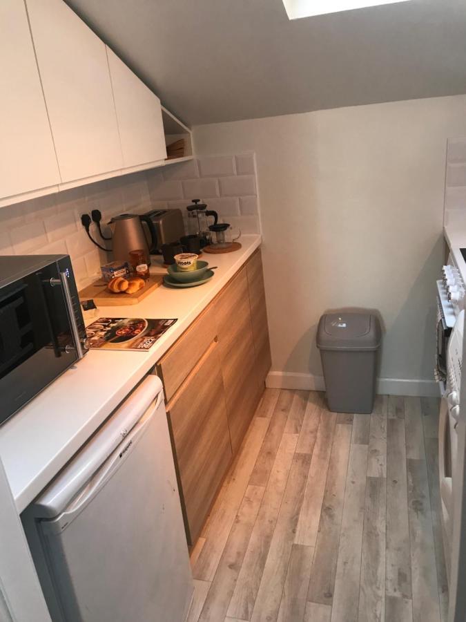 Fantastic 2 Bed Flat In Dunblane High Street 아파트 외부 사진