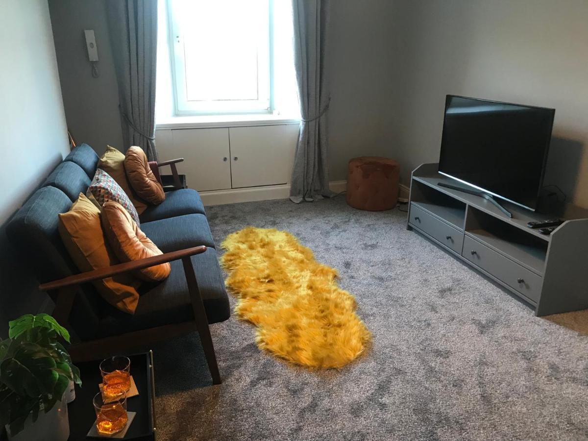 Fantastic 2 Bed Flat In Dunblane High Street 아파트 외부 사진