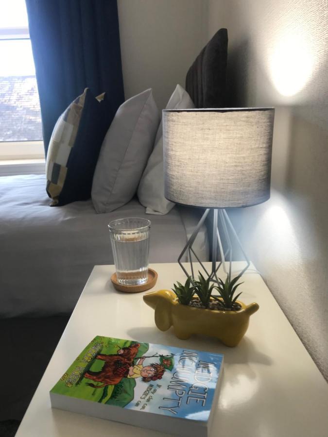 Fantastic 2 Bed Flat In Dunblane High Street 아파트 외부 사진